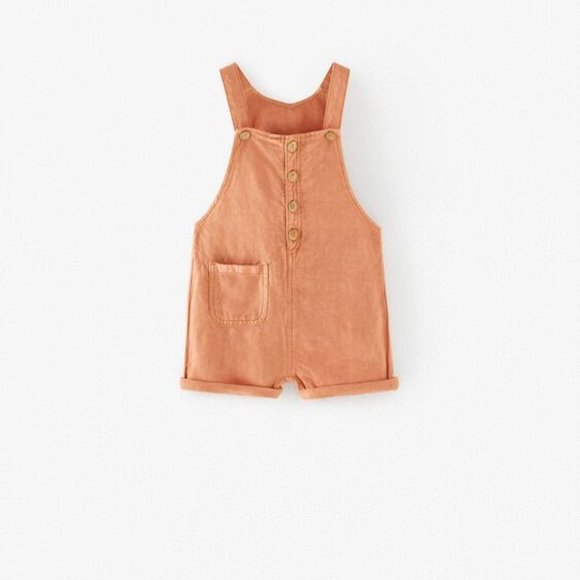 Zara Other - Zara 4-5 peach colored overall shorts